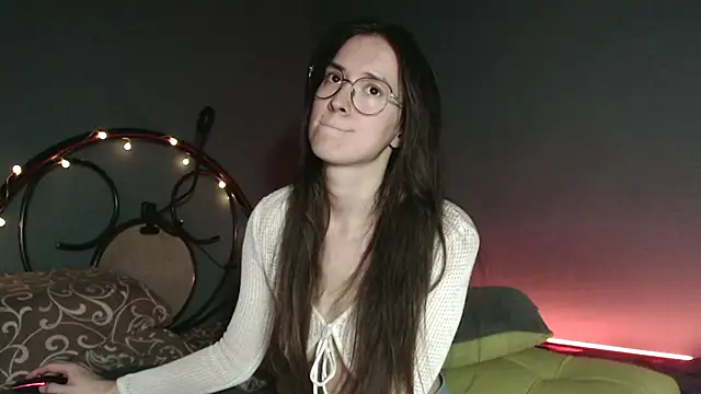 wow  kelly online show from 12-11-24, 05:15