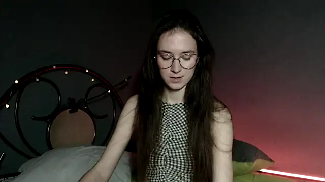 wow  kelly online show from 01-07-25, 03:23