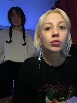 Dooubletroublee online show from 11-27-25, 11:29