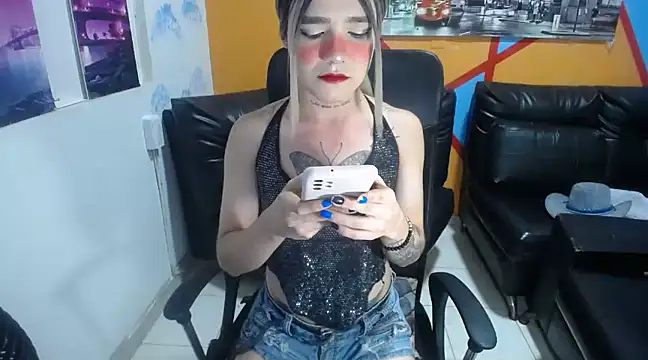 Heidy Sumers online show from 02-22-25, 05:35