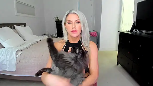 Kymmmy online show from 03-22-25, 12:06