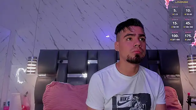 PittAndLunaa online show from 02-24-26, 12:47