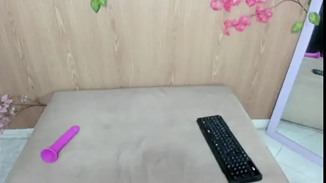 jenelotizz06 online show from 07-05-26, 06:20
