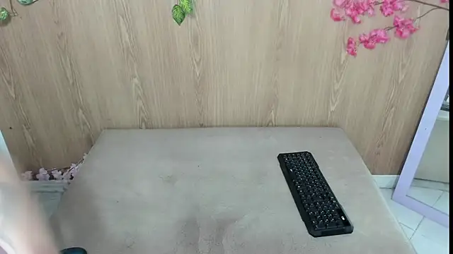 jenelotizz06 online show from 07-10-26, 03:33