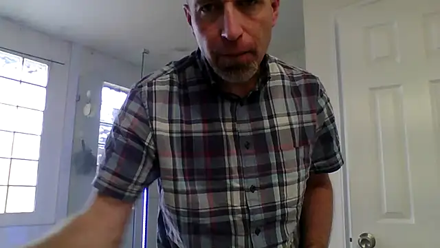 Snapshot of El_Gizmo chatting on 02-09-26, 05:50 El Gizmo online show from 02-09-26, 05:50