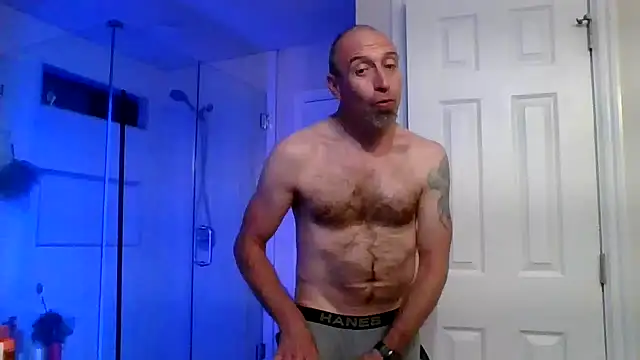 El Gizmo online show from 04-11-26, 08:18