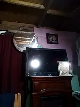 Snapshot of Dickinyou1980 chatting on 01-06-25, 01:20 Dickinyou1980 online show from 01-06-25, 01:20