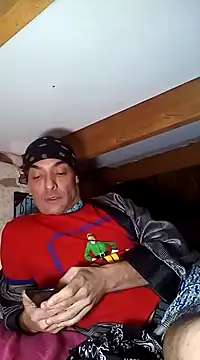 Snapshot of Dickinyou1980 chatting on 01-19-25, 07:15 Dickinyou1980 online show from 01-19-25, 07:15