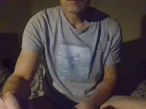 Snapshot of sebindo46 chatting on 12-20-24, 01:43 sebindo46 online show from 12-20-24, 01:43