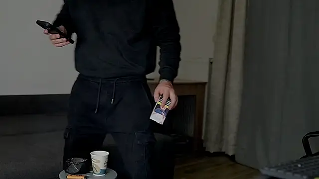 juliusmasters online show from 09-28-25, 05:40