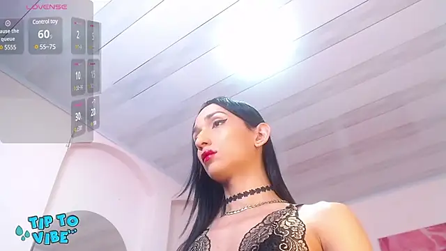 tamarafoxy  online show from 01-18-25, 12:15