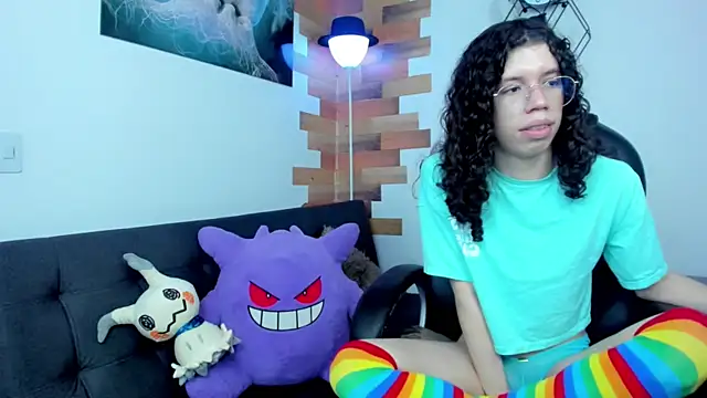 Angel Dust18 online show from 12-28-24, 11:05