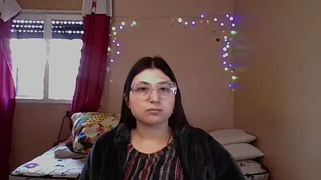 Snapshot of imsohornydacom chatting on 06-03-26, 05:29 imsohornydacom online show from 06-03-26, 05:29