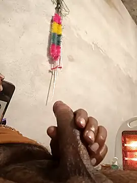 BLACK DiCK DADDY 32 online show from 12-20-24, 06:24