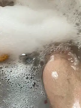 Snapshot of Russell1508 chatting on 03-20-25, 02:21 Russell1508 online show from 03-20-25, 02:21