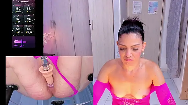 KatteMoss online show from 02-26-25, 02:04