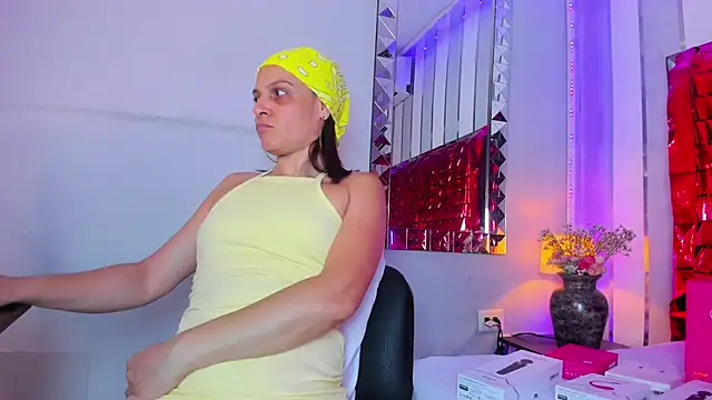 KatteMoss online show from 02-18-26, 08:49