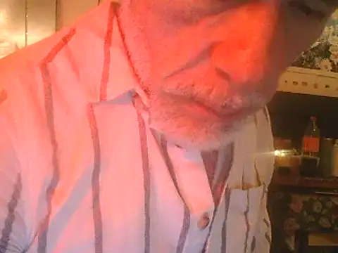 Snapshot of DaddyQuimHot chatting on 02-22-25, 09:48 DaddyQuimHot online show from 02-22-25, 09:48