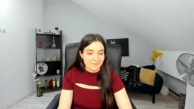 Snapshot of MelissaWiliam chatting on 03-20-25, 11:49 MelissaWiliam online show from 03-20-25, 11:49