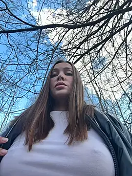 nicole111 online show from 04-04-26, 12:24