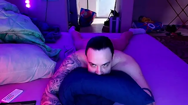 baphomet from ice online show from 04-11-26, 05:23