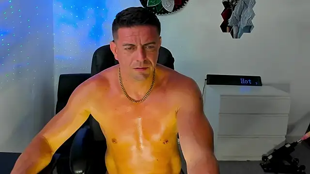 petr37pol online show from 07-08-26, 01:37