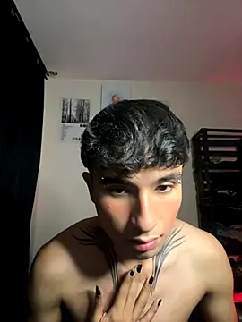 Snapshot of Hairylover_boy chatting on 09-11-25, 05:07 Hairylover boy online show from 09-11-25, 05:07