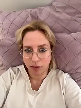 MariaValentine online show from 03-19-26, 08:40