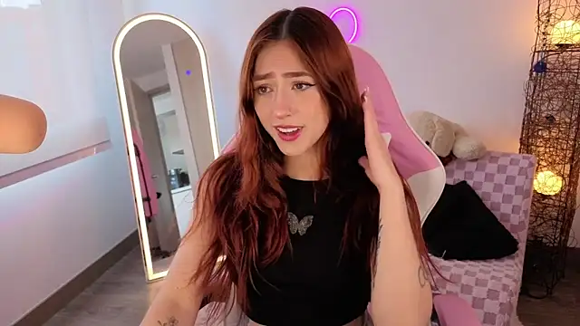 violet ch online show from 11-26-25, 07:04