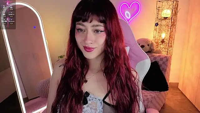 Snapshot of violet_ch chatting on 07-14-26, 07:19 violet ch online show from 07-14-26, 07:19