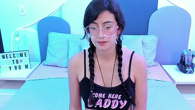 SophieGomez22 online show from 03-12-25, 02:45