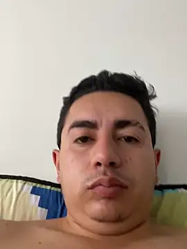 Snapshot of DanielGomez9 chatting on 03-02-25, 03:37 DanielGomez9 online show from 03-02-25, 03:37