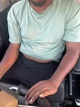 Snapshot of bighorn2000 chatting on 02-24-25, 12:16 bighorn2000 online show from 02-24-25, 12:16