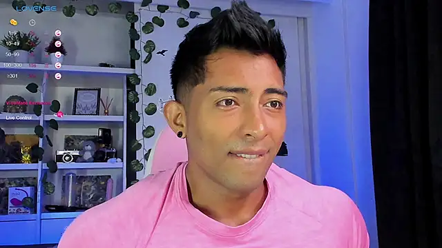 Couple muscle1 online show from 01-19-25, 03:10