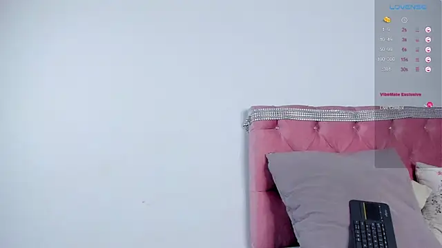 Couple muscle1 online show from 03-11-25, 04:07