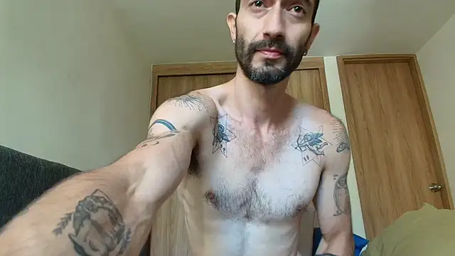 ALEJANDRO BIGCOCK online show from 05-31-26, 02:35