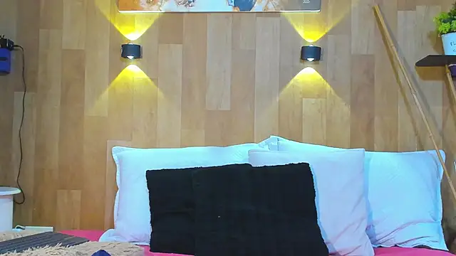 marianaa90 online show from 02-16-26, 04:14