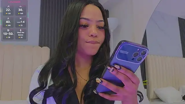 Madiee Rhea online show from 04-16-26, 09:39