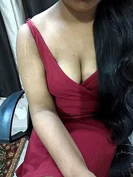 Snapshot of Disha_33 chatting on 05-03-26, 01:00 Disha 33 online show from 05-03-26, 01:00