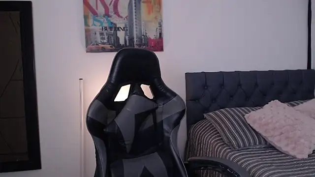 miawilson 1 online show from 09-14-25, 04:11