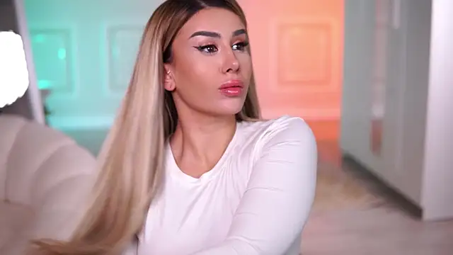 EvaZane online show from 11-19-25, 08:20