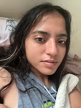 ViolettaSummer online show from 11-08-25, 11:21