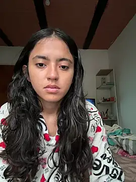 ViolettaSummer online show from 02-25-26, 11:53