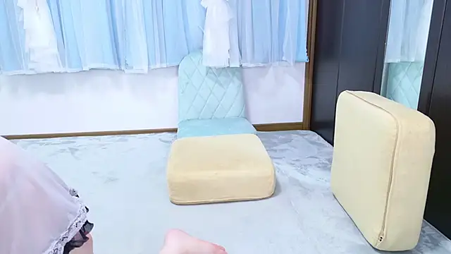 -YU- online show from 11-13-25, 05:34