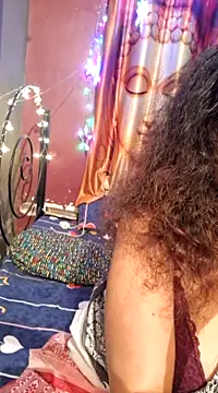 Snapshot of Maaya66 chatting on 02-16-25, 09:48 Maaya66 online show from 02-16-25, 09:48