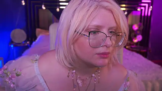 CoolTatis online show from 03-30-26, 07:09