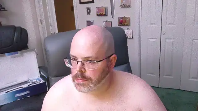 Snapshot of JackOffersin chatting on 05-19-26, 07:26 JackOffersin online show from 05-19-26, 07:26