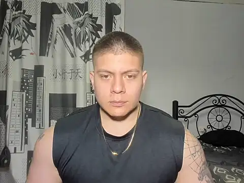 Snapshot of regan_jhonso chatting on 11-08-25, 07:08 regan jhonso online show from 11-08-25, 07:08
