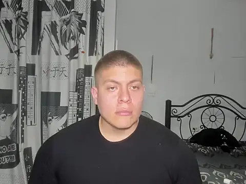 Snapshot of regan_jhonso chatting on 08-01-26, 08:57 regan jhonso online show from 08-01-26, 08:57