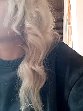 BritneyHudson online show from 11-20-25, 01:00